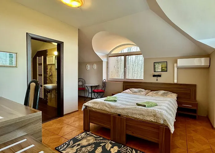 Mery Jan * Podhájska